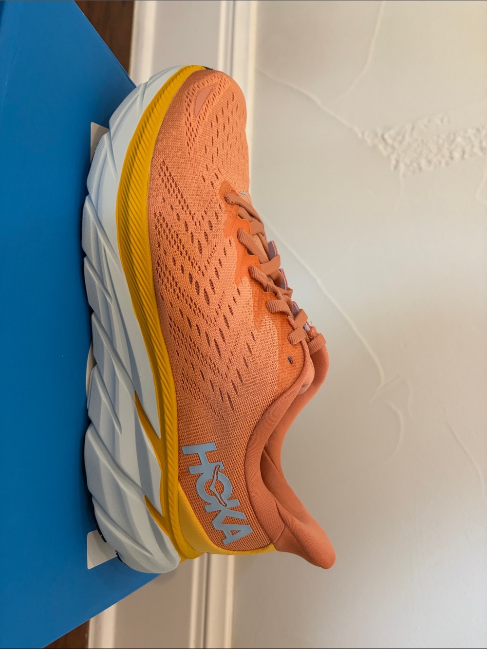 HOKA Clifton 8 Running Shoes Women’s Size 9B Sun Baked Shell Coral NWT